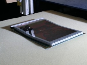 SCHOTT Glas mit DELO Klebstoff