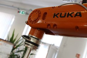 applicazioni robot sensori OptoForce robot Kuka