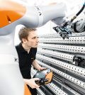 robot Kuka smart manufacturing Mecspe 2018