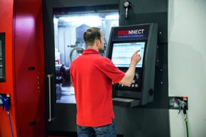 CNC assistente digitale Emco Group emcoNNECT