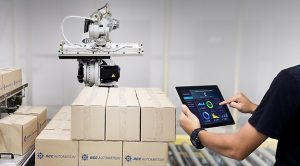 Comau Rockwell Automation integrazione robot controllo automazione robotica
