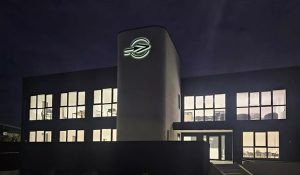 Rattiinox smart factory Mariano Comense lavorazione acciaio inox