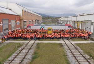 Alstom industria ferroviaria 120 sito Vado Ligure persone