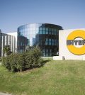 Interroll acquisizione Royal Apollo Group sistemi di movimentazione convogliamento verticale